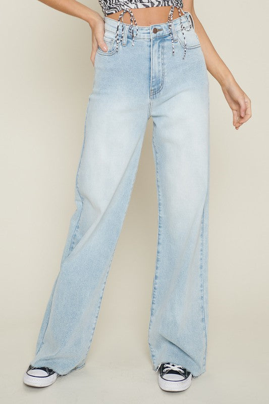 HIGH WAISTED WIDE LEG JEANS