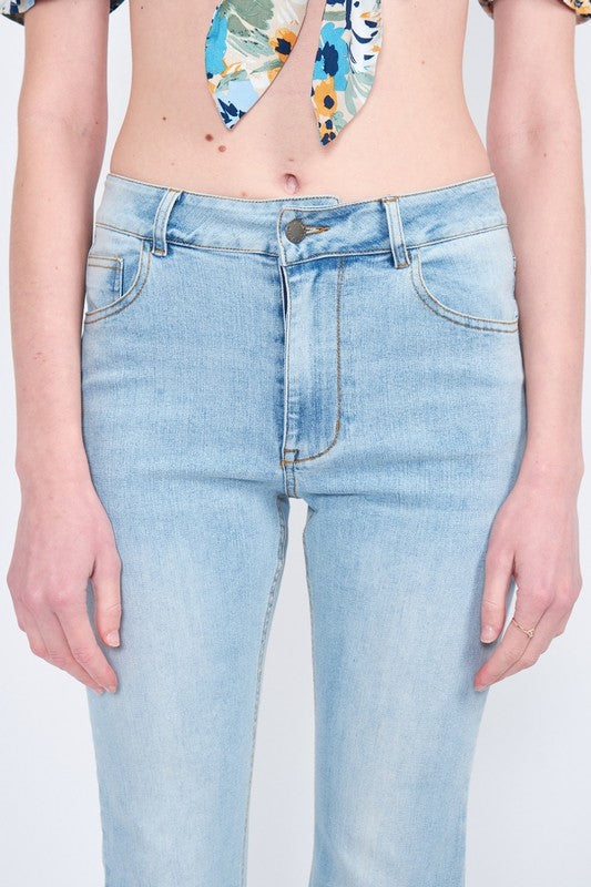 HIGH WAISTED WIDE LEG DENIM JEANS